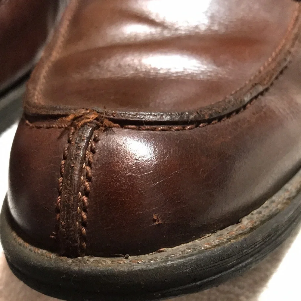 DOCKERS Men’s Brown Leather w/Derby Style Open Lacing System Dress Shoes—Sz 9.5M